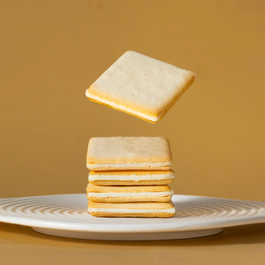 Honey & Gorgonzola Cookies 9pc