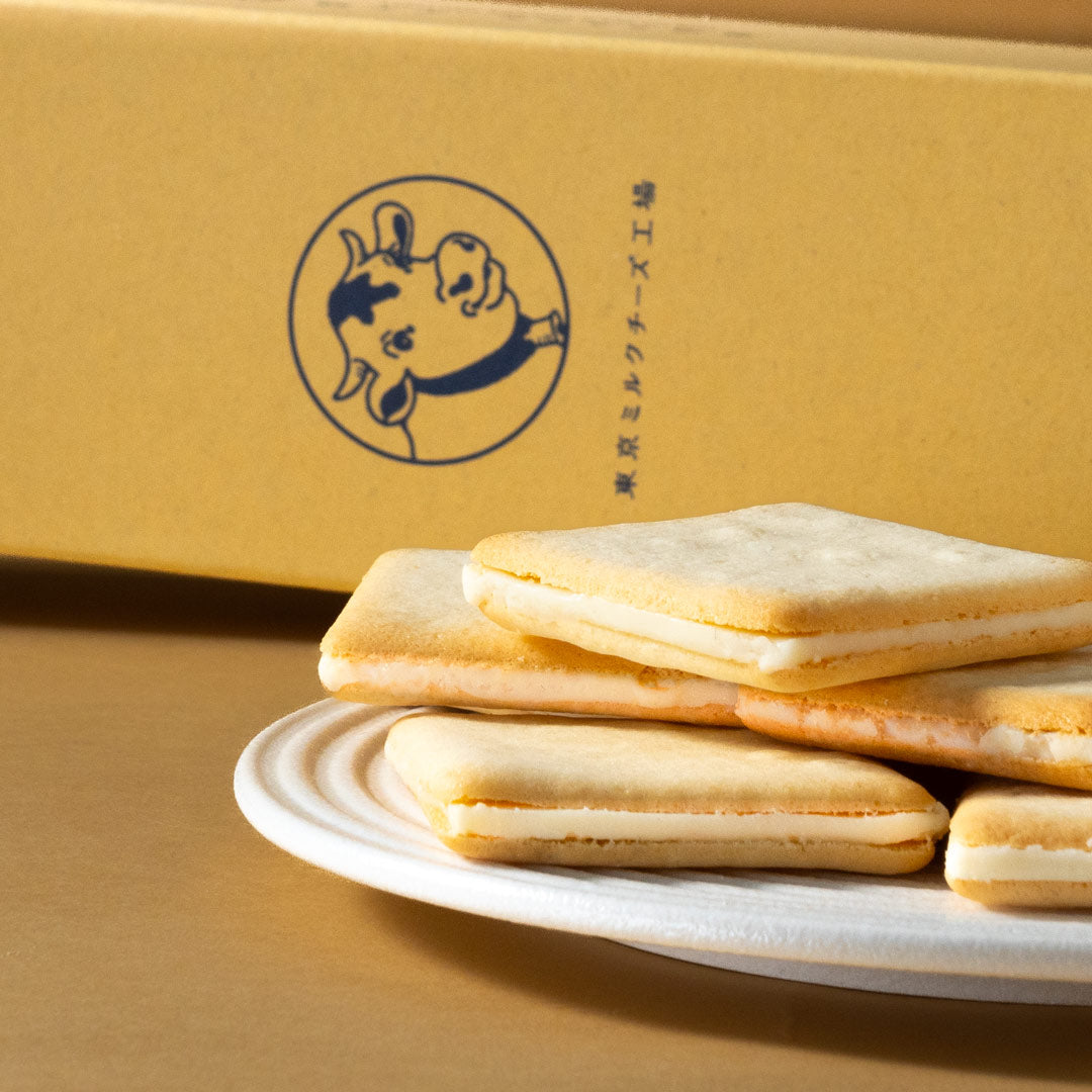 本日価格おまけ付きaromantic Tastycafe コラボ11点セット Truffle & Cheddar Seasonal Cookies Gift Box 27 pc